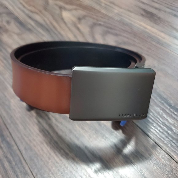 Perry Ellis Other - NWT Mens 100% leather belt